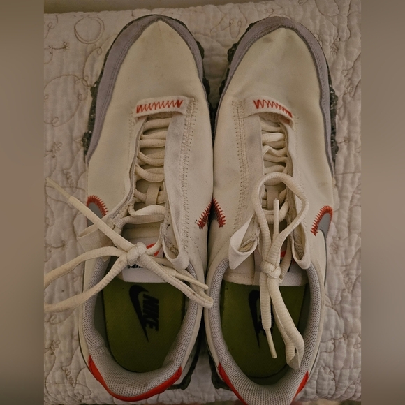 Nike Waffle Racer Crater Silver Womens 9.5 Running Neutral White - Picture 3 of 11